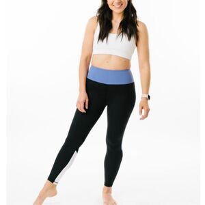 ZYIA Active Women's Hi-Rise Mesh Block Light N Tight 7/8 Leggings Multi 6-8 NEW